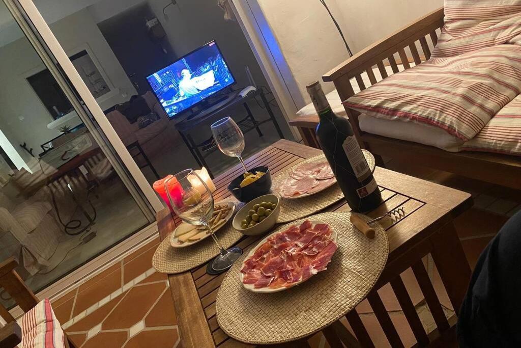 רוטה Apartamento En Playa Del Infante מראה חיצוני תמונה